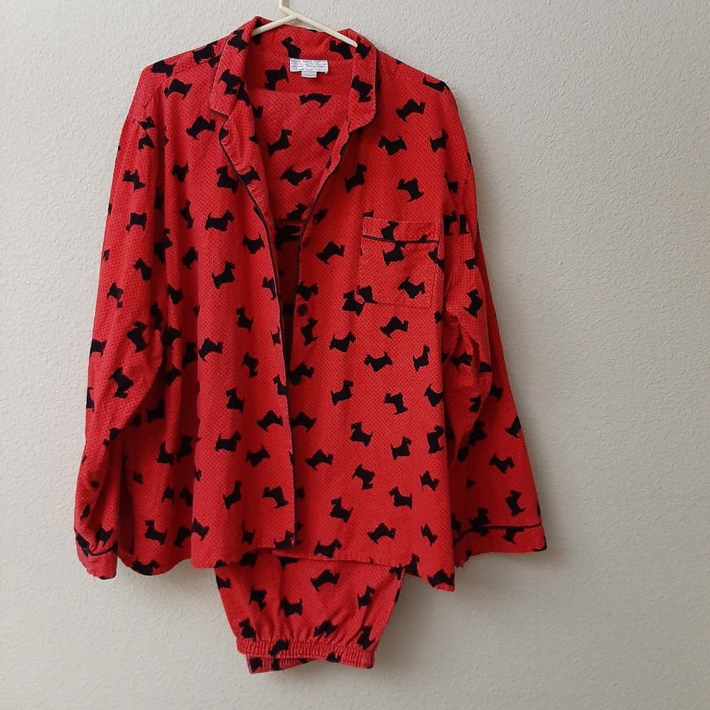 Red and Black Pajama Set with dogs print